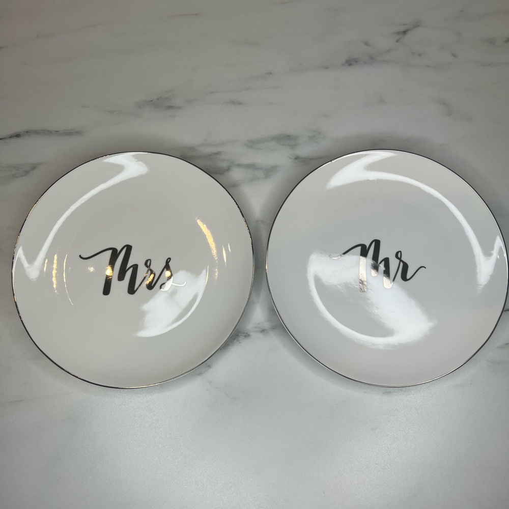 NEW CRATE AND BARREL MRS AND MR DESSERT PLATES